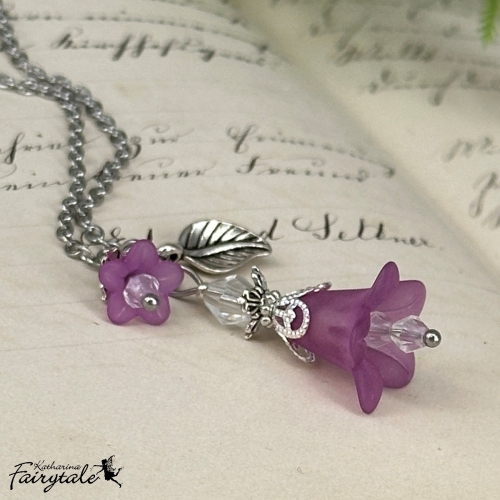 Halskette "Feenlaterne" - violett/klar - Glücksbringer mit nachtleuchtender Perle