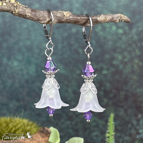 Elfenschmuck Ohrringe weiß lila