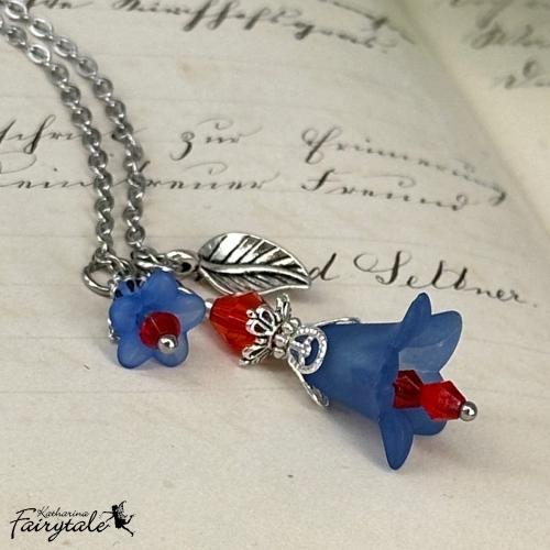 Halskette "Feenlaterne" - dunkelblau/rot - Glücksbringer mit nachtleuchtender Perle