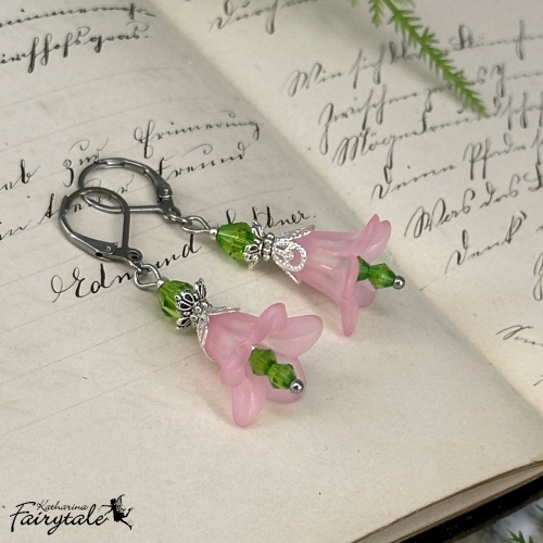 Ohrringe "Feenlaterne" - rosa/grün - mit nachtleuchtender Perle