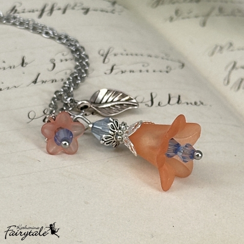 Halskette "Feenlaterne" - orange/blau - Glücksbringer mit nachtleuchtender Perle